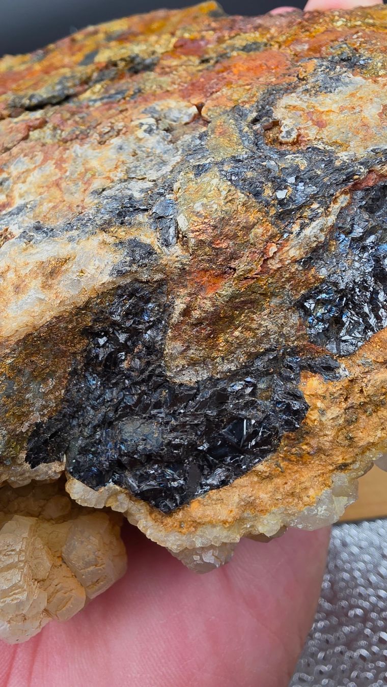 Mineralien & Heilsteine: Calcite, Pyrrhotite, Arsenopyrite & Pyrite Trepča 2.6 Kg – Gebraucht aus Figino von panshop 5