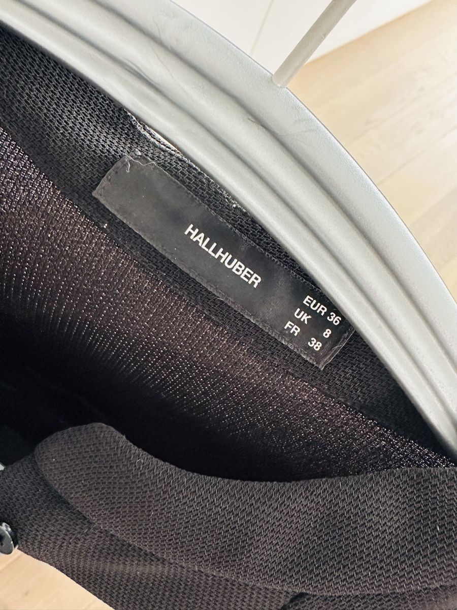 Hallhuber Camicette: Schicke schwarze Bluse Hallhuber Gr. 36 – Usato da Bern venduto da howi72 2