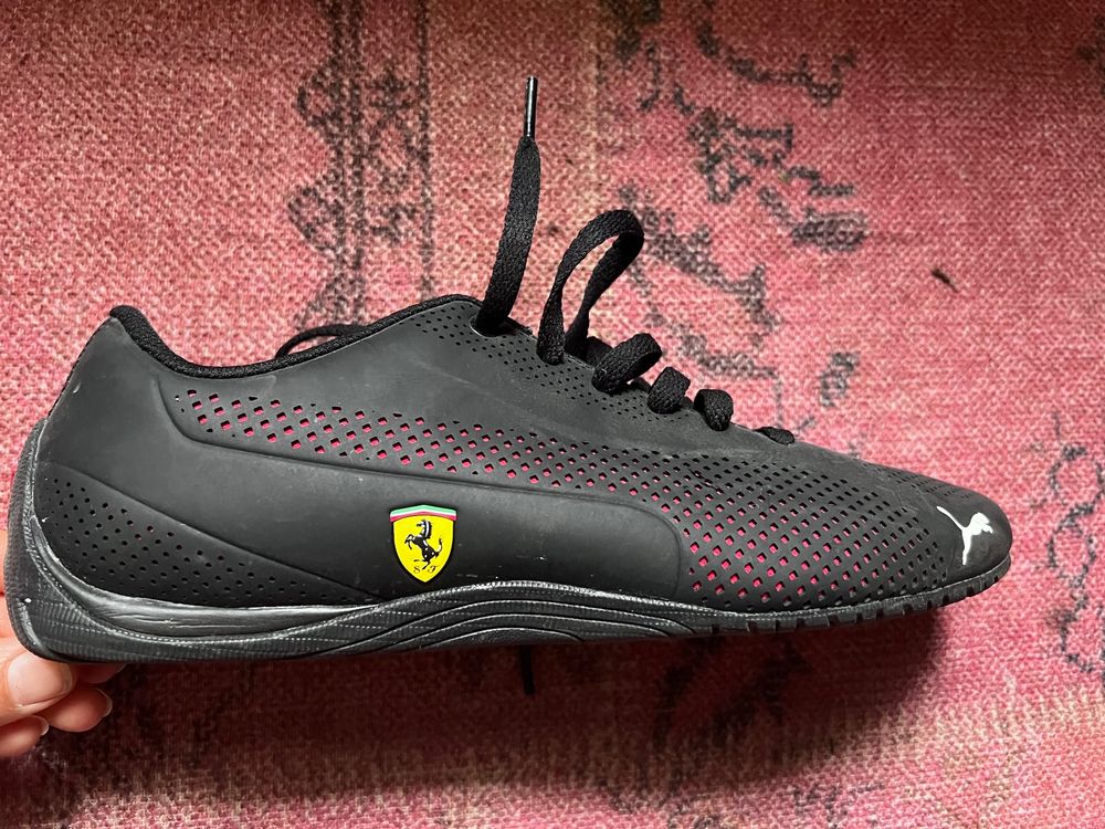 Chaussures Puma Ferrari homme 43 Acheter sur Ricardo