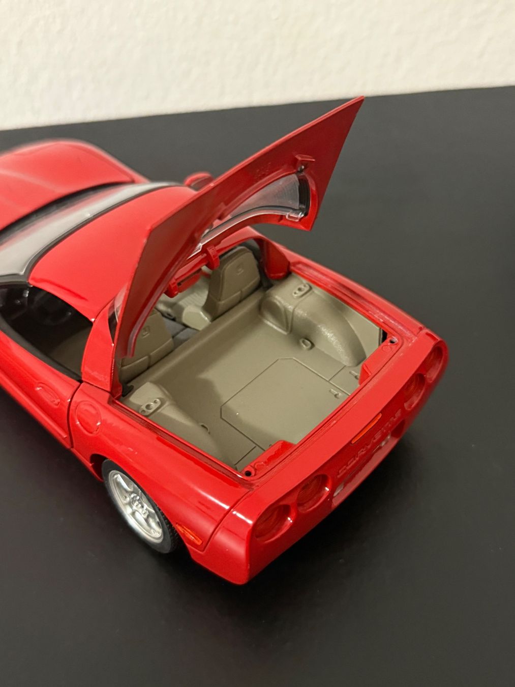 Bburago Modellini d'auto: Chervolet Camaro 1:18 Bburago – Nuovo (secondo la descrizione) da Bülach venduto da Meti2023 4