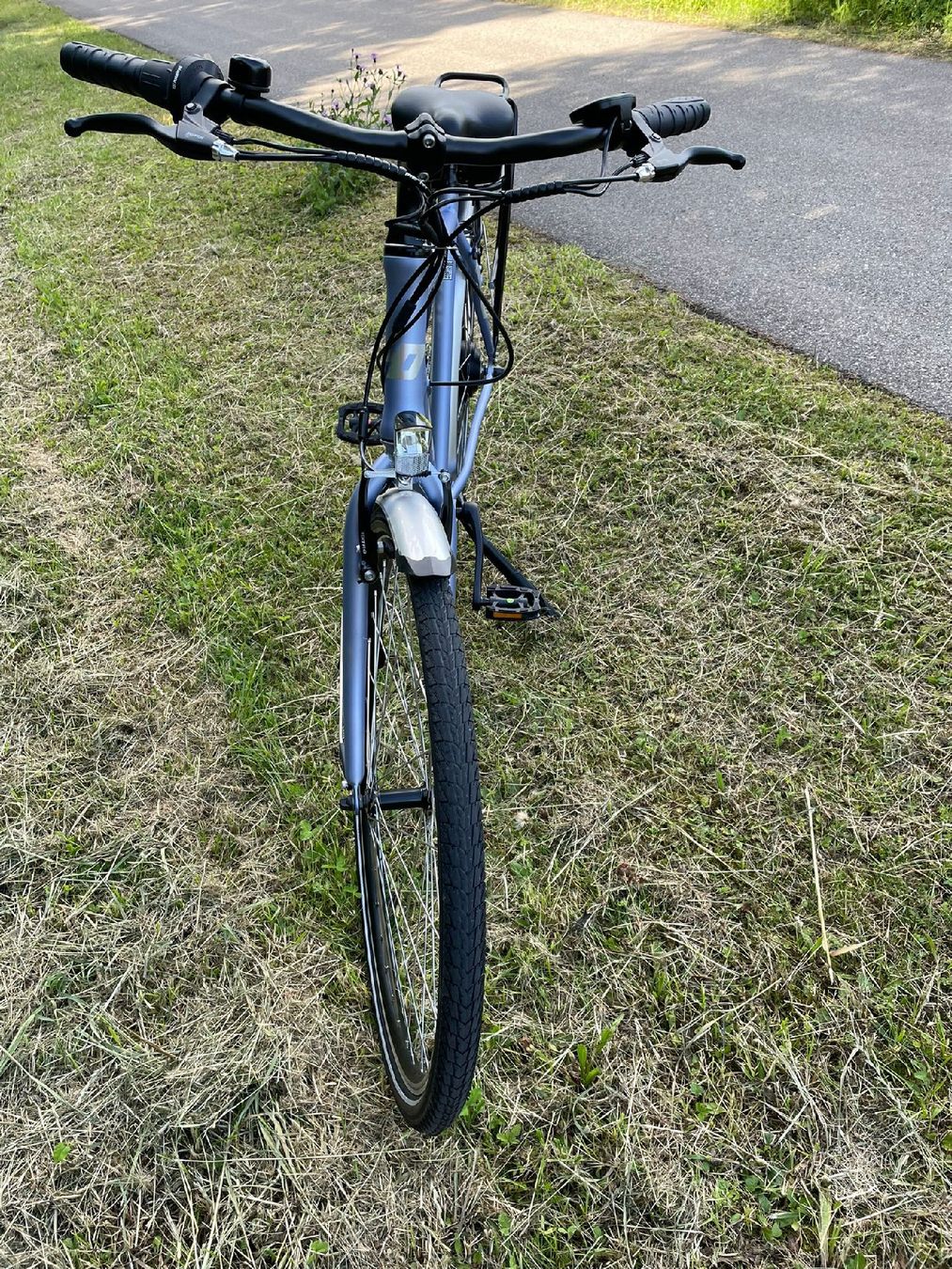 Leopard Biciclette: Leopard E-Bike Easy Man 28, 52 cm, cloud blue neuwertig – Nuovo (secondo la descrizione) da Sirnach venduto da agm_mv57 8