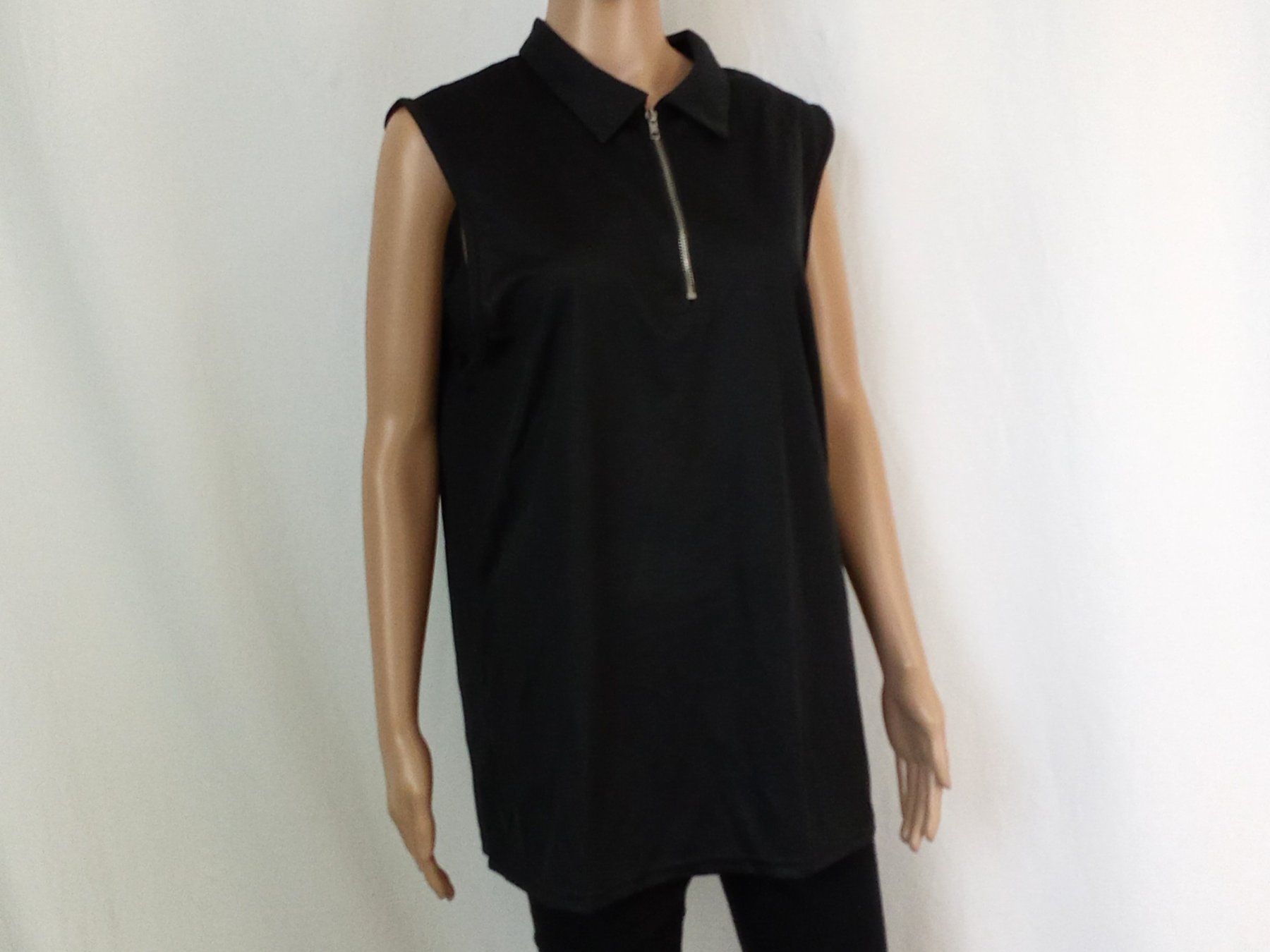Shein Camicette: Schwarze ärmellose Bluse in Gr. L – Usato da Pratteln venduto da Restwert_Pratteln 1