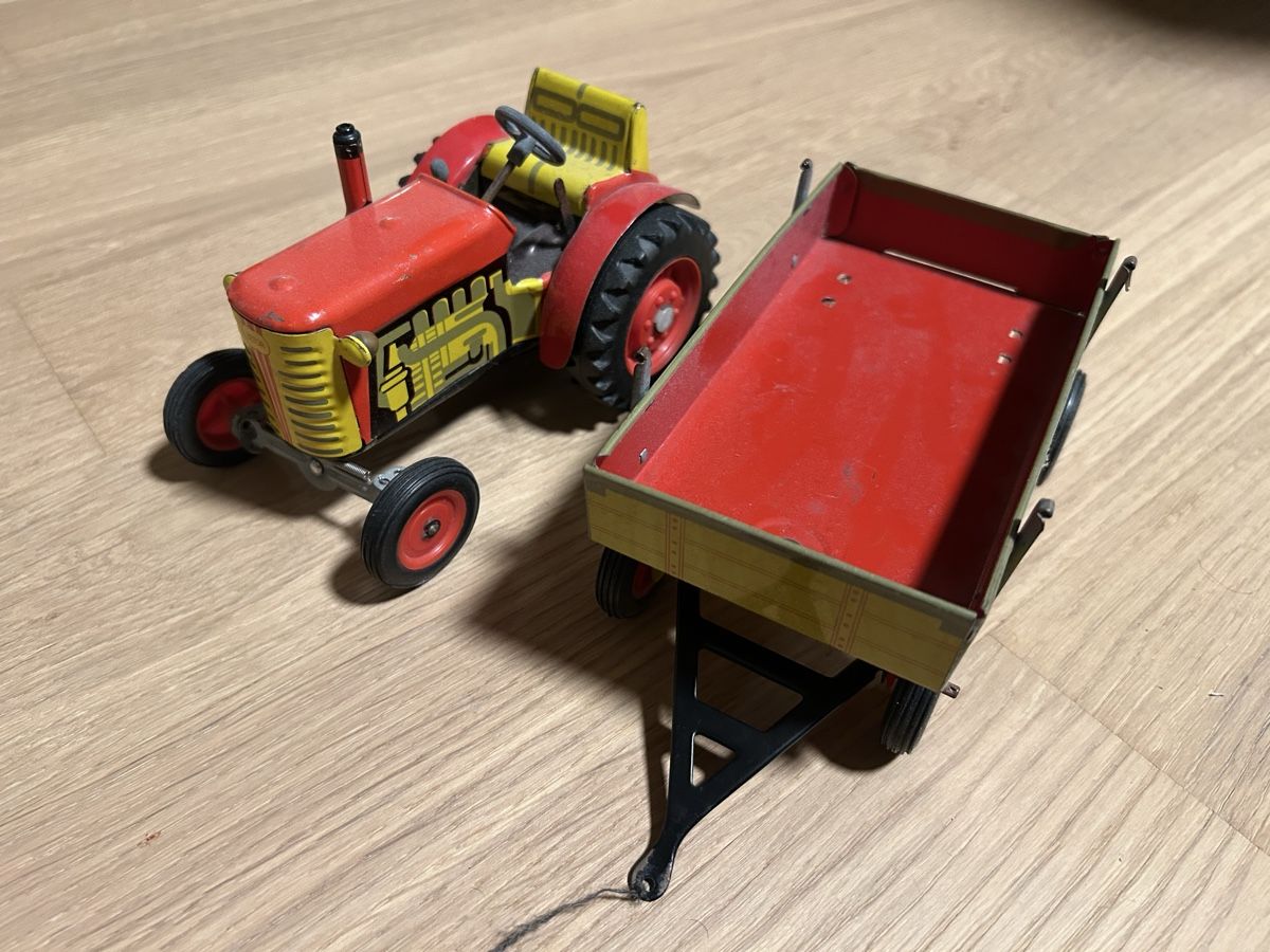 Kit di modellismo & Modellini statici: Blechtraktor – Difettoso da Schlieren venduto da AA92 4