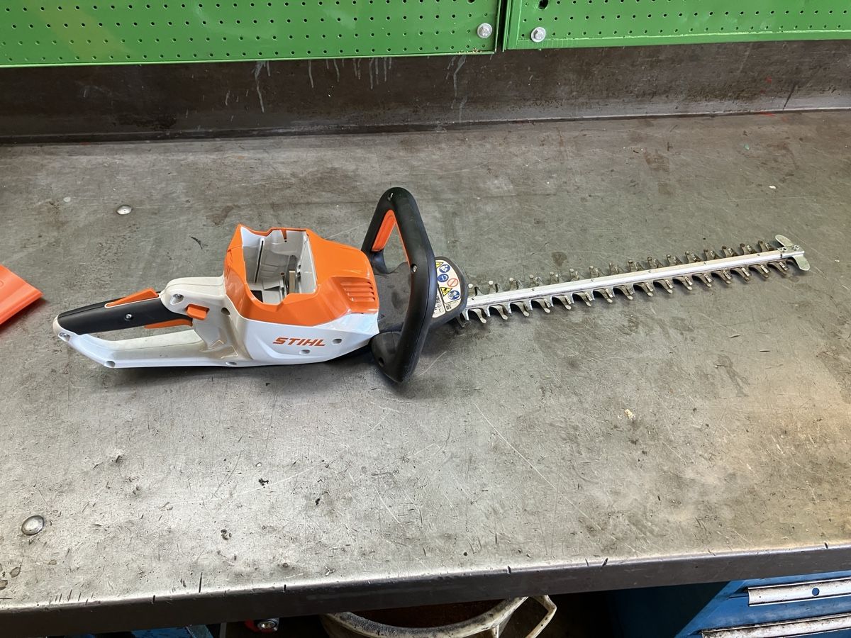 Stihl Tutte le macchine: Stihl Heckenschere HSA 50 – Difettoso da Wiezikon b.Sirnach venduto da sonne096