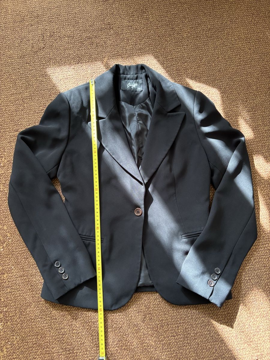 Completi: Blazer suit – Usato da Confignon venduto da Second_Hand_Ch