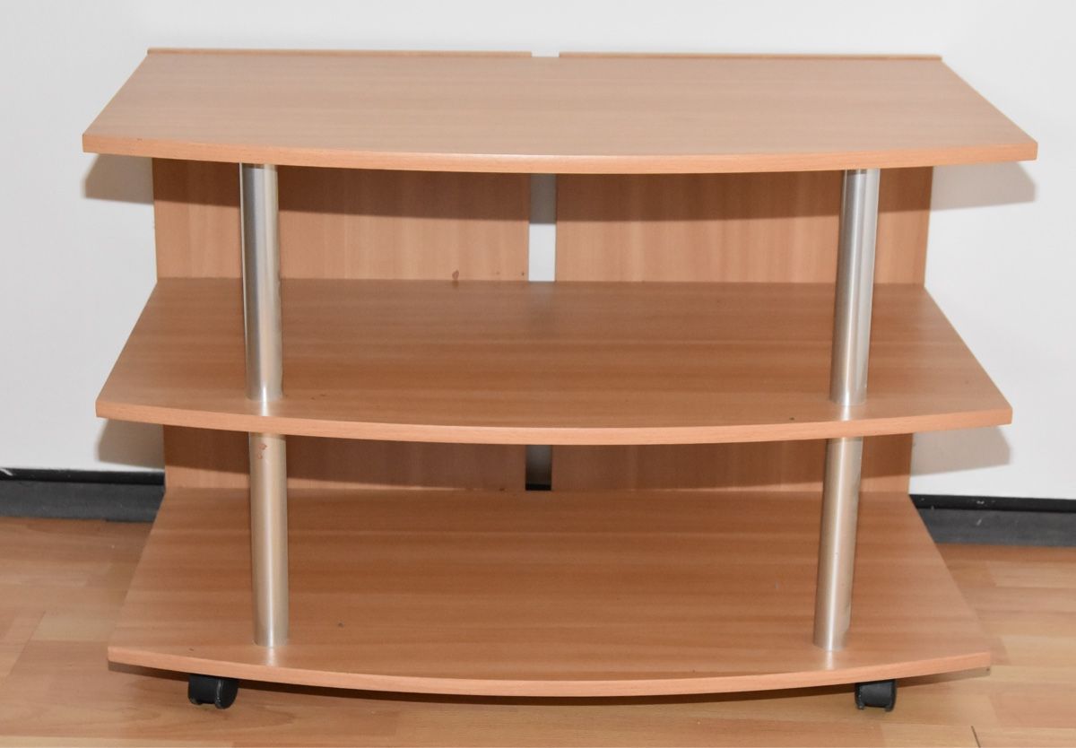 Mobili TV: TV-Möbel/Tisch, Holz, Buche Dekor, mit Rollen – Usato da Zürich venduto da sim_ws79