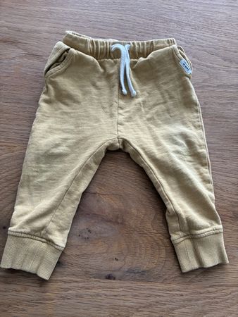 Kinder Hose beige Grösse 74 guter Zustand