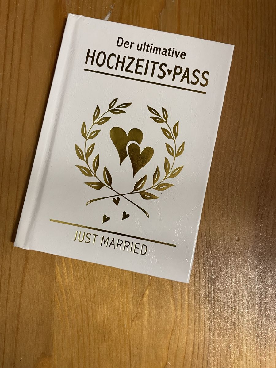 Libri: Hochzeitspass "Just Married" - Der ultimative Hochzeitsplane – Nuovo (secondo la descrizione) da Dietikon venduto da Apel