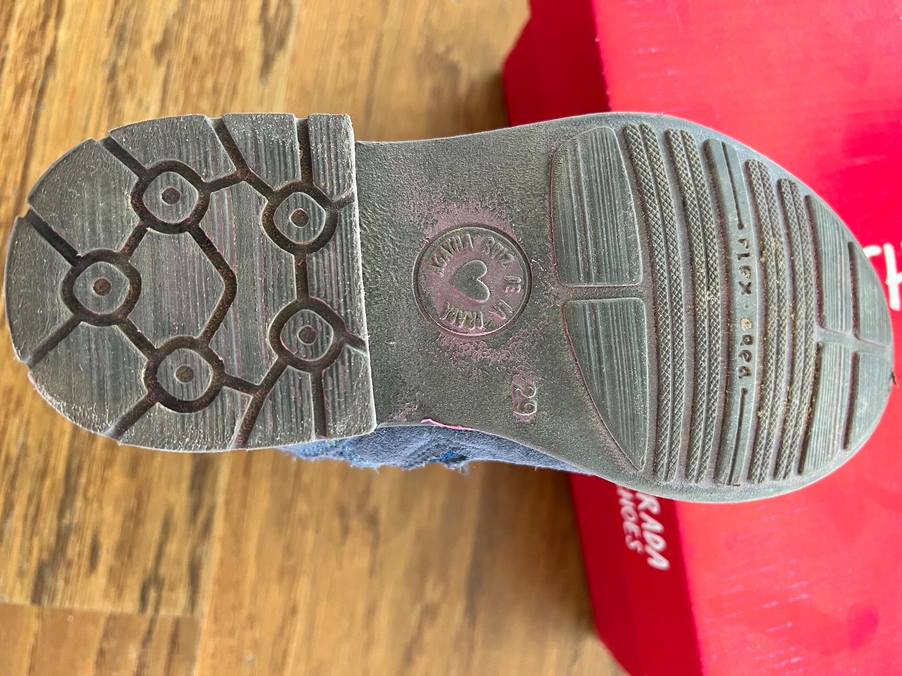 Schuhe für Mädchen: Stiefel – Gebraucht aus Heitenried von Tannenbaum25 2