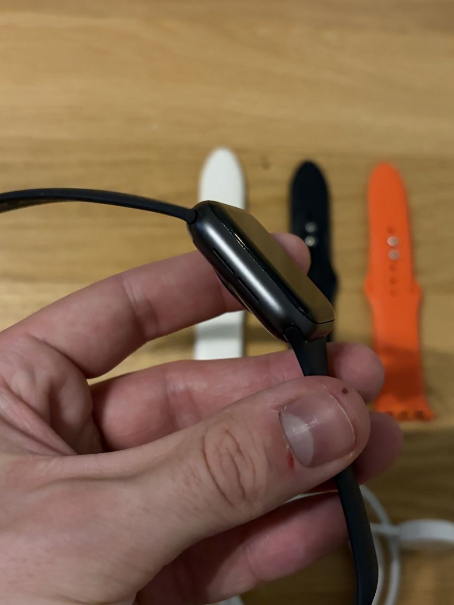Apple Smartwatch: Apple - Watch SE - Schwarz - 40mm – Usato da Jona venduto da Sorelli 2