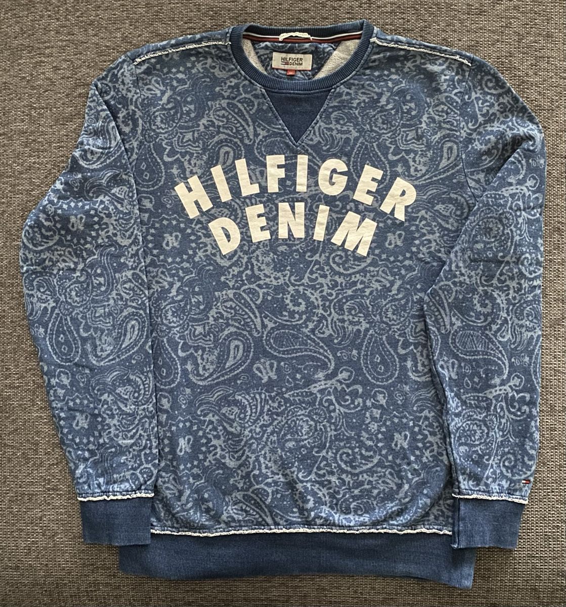 Tommy Hilfiger Pullover & Sweatshirts: Pullover Tommy Hilfiger – Gebraucht aus Münchenstein von Mr.Tomari