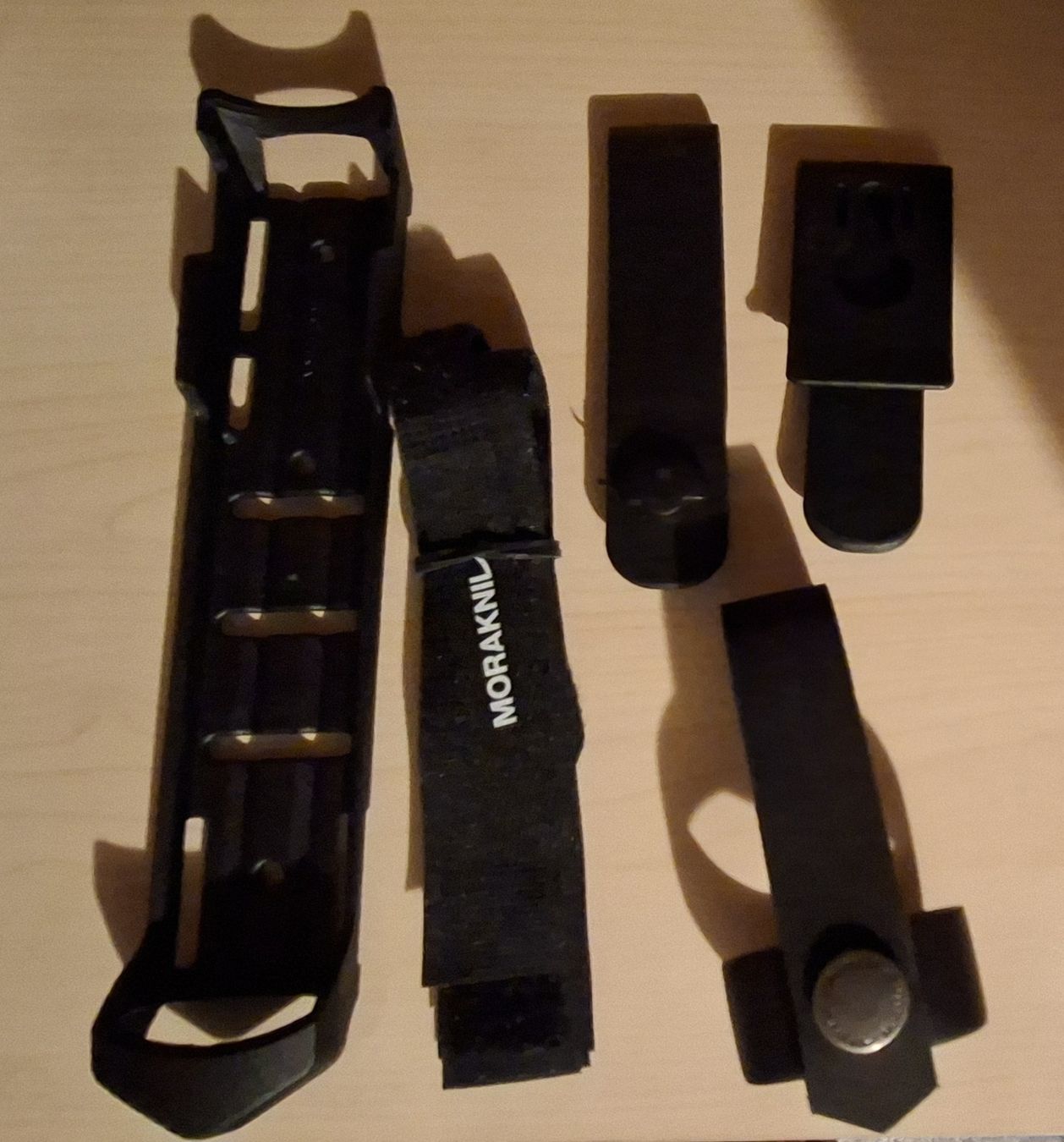 Accessori: Morakniv GARBERG MULTI MOUNT Outdoormesser – Nuovo (secondo la descrizione) da Steffisburg venduto da callabluete 1