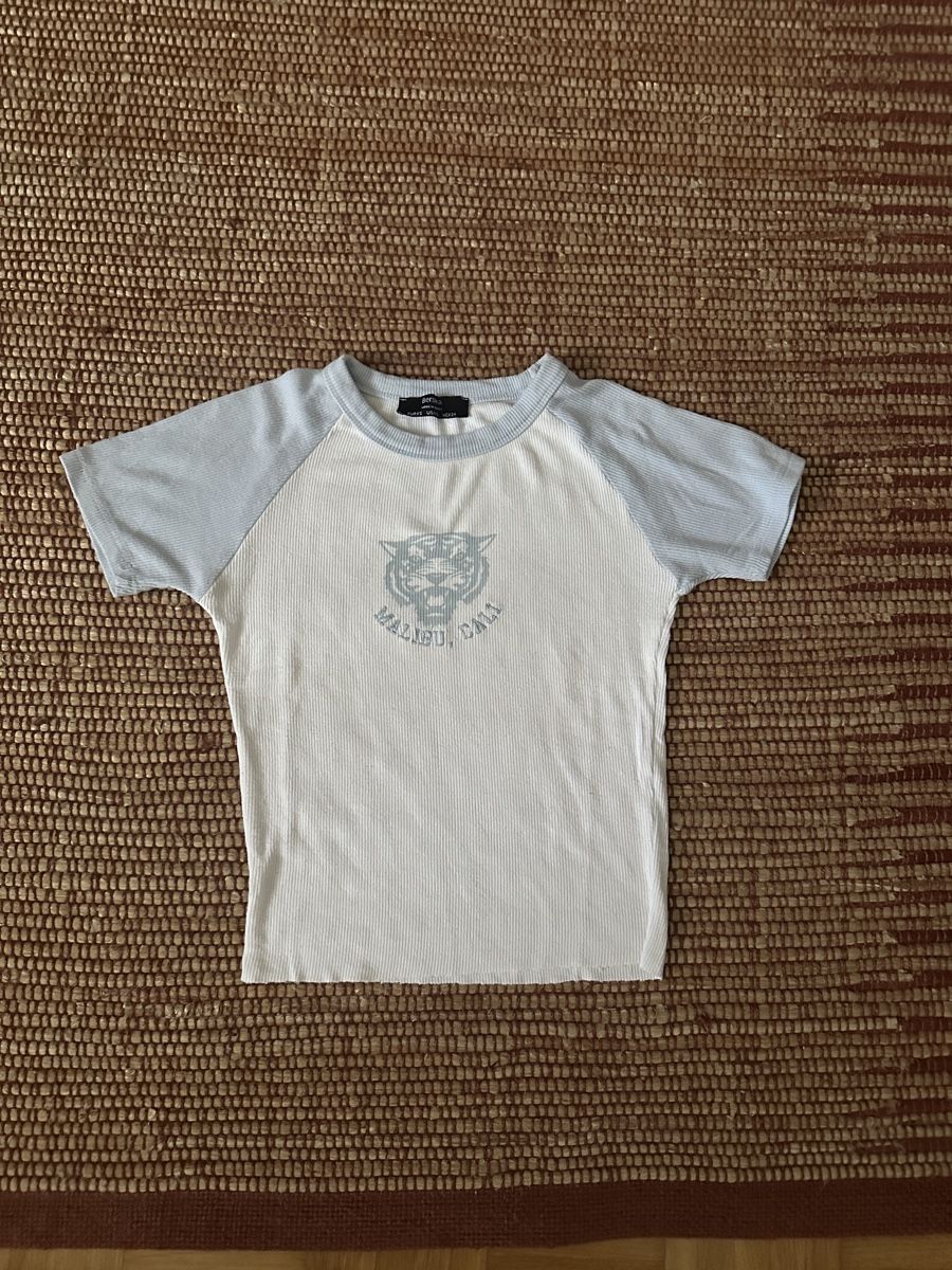Bershka Tops: Damen Tshirt Top Grösse XS – Neu (gemäss Beschreibung) aus Winterthur von nic_r7kj