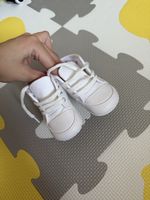 Kinderschuhe