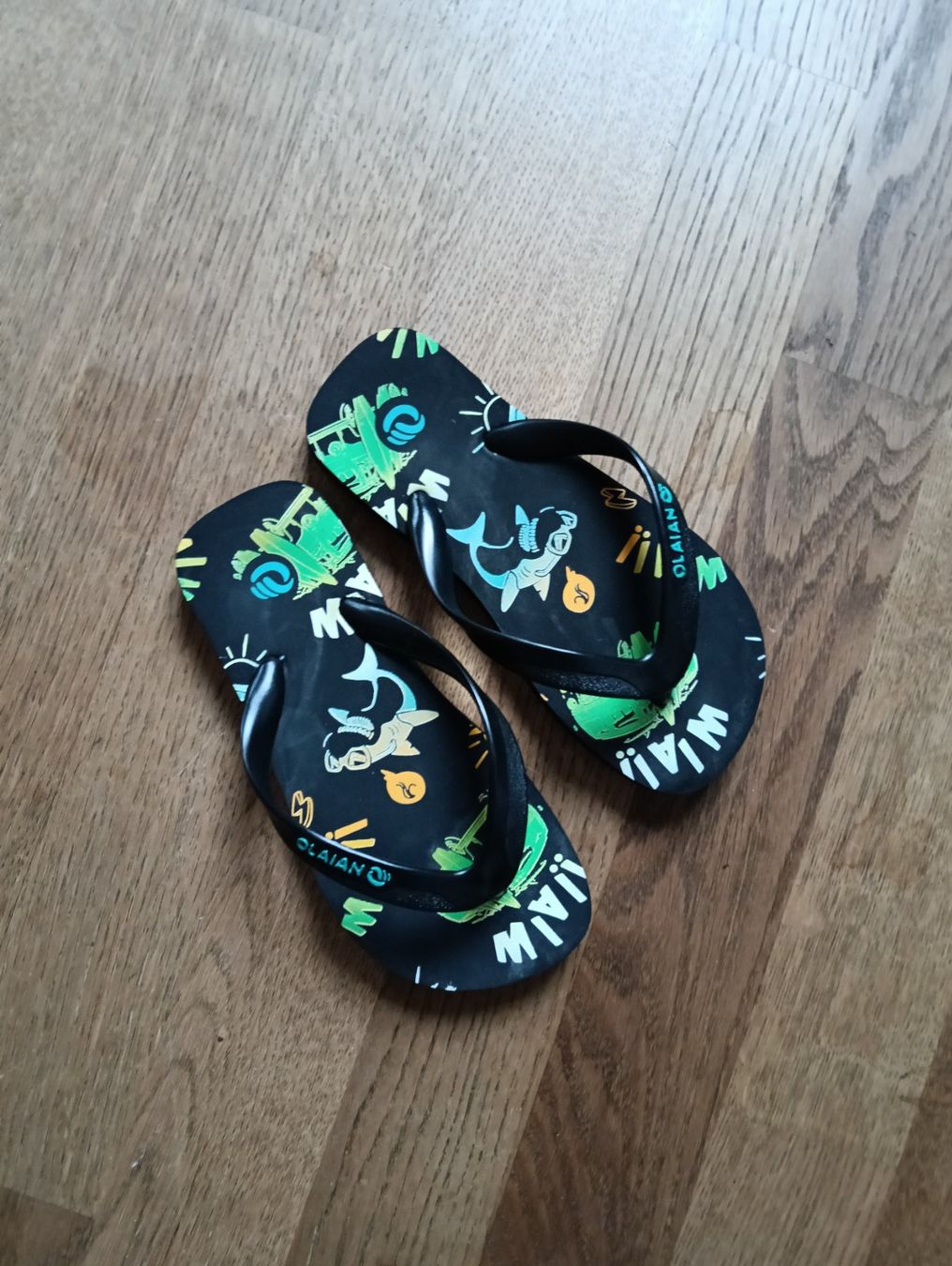 Scarpe da uomo: Schlarpen Gr. 27/28... – Usato da Uetendorf venduto da Koh0