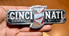 Vintage-Emaille-Emblem CINCINATI Birmingham, England REIFEN