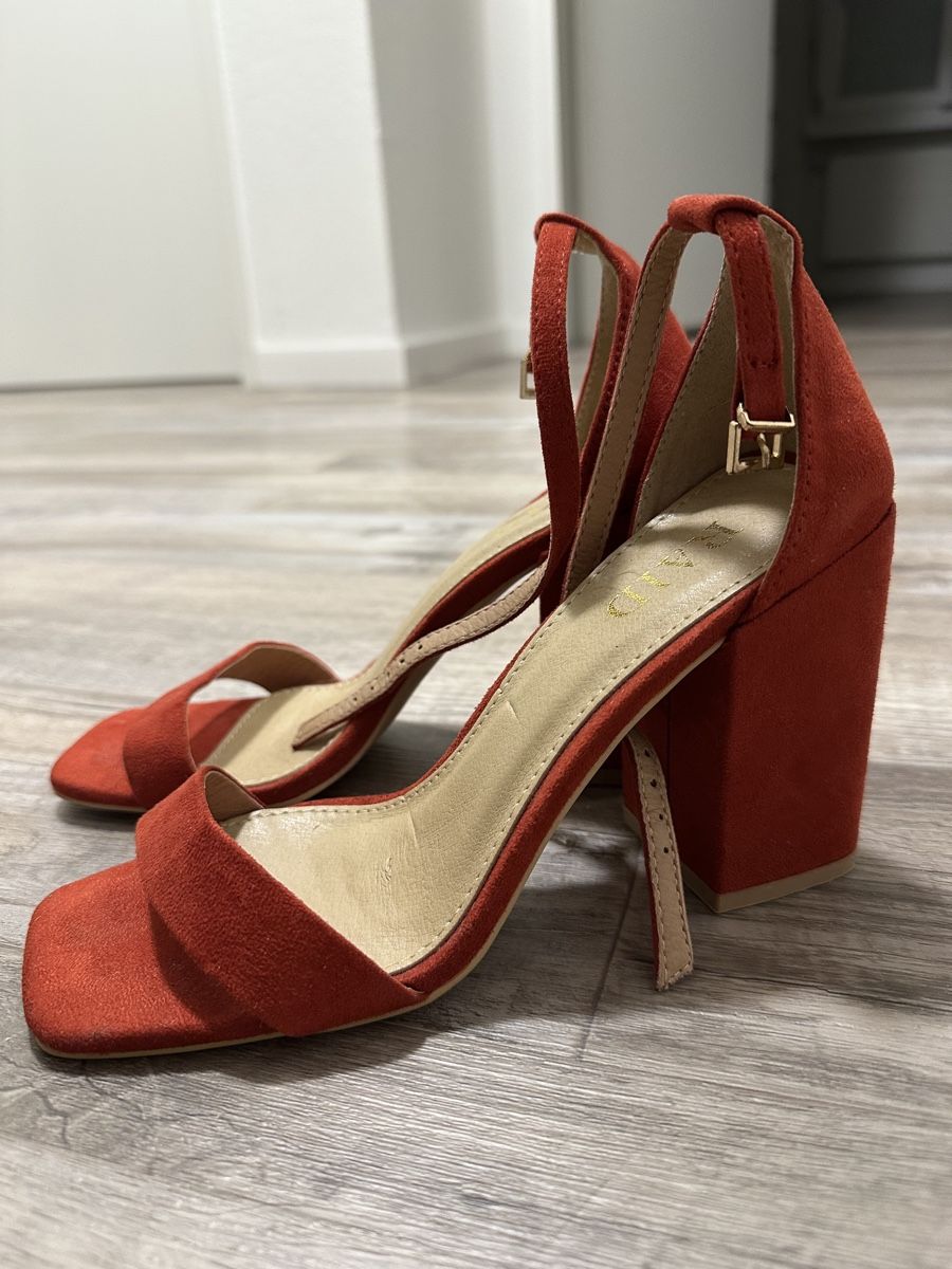 Scarpe da donna: Riemensandalette – Nuovo (secondo la descrizione) da Schmerikon venduto da and_rsl6