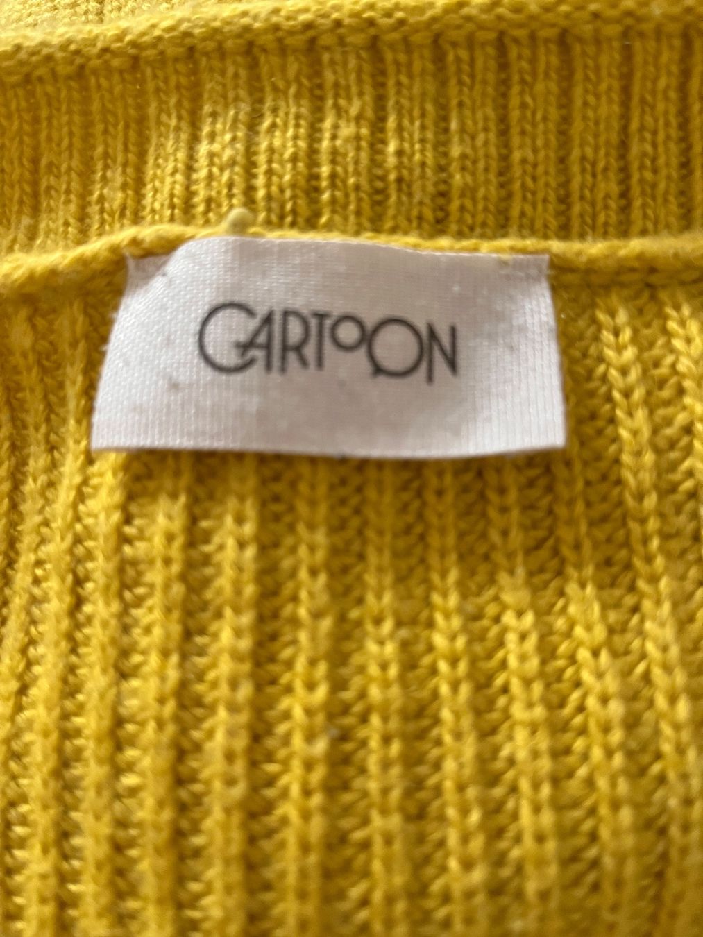 Giacche: CARTOON Strickjacke 💛 – Usato da Jona venduto da vanessasupermarket20 5