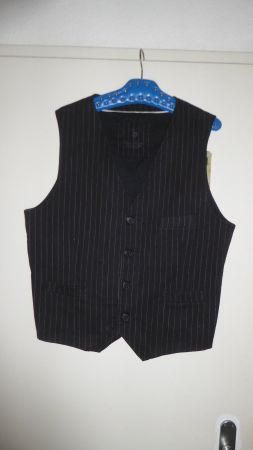 sehr schönes Herren Gilet Gr XL
