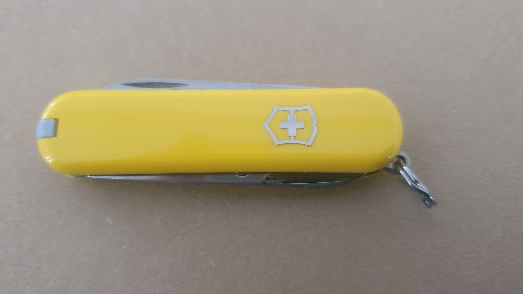 Victorinox Taschenmesser: 3 Victorinox Sackmesser mit Logo – Neu (gemäss Beschreibung) aus Härkingen von MarianneSi