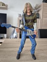 Kurt Cobain Figurine 18" Rare avec sa boite d'origine