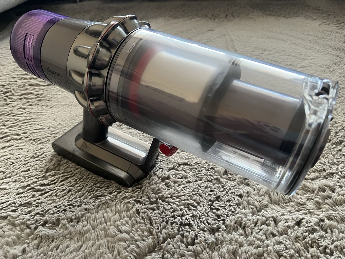Dyson Aspirateurs & Accessoires: Dyson V11 Absolute ✅ accessoires ✅ batterie ✅ – D'occasion à Vauderens par Sah-C1995 1