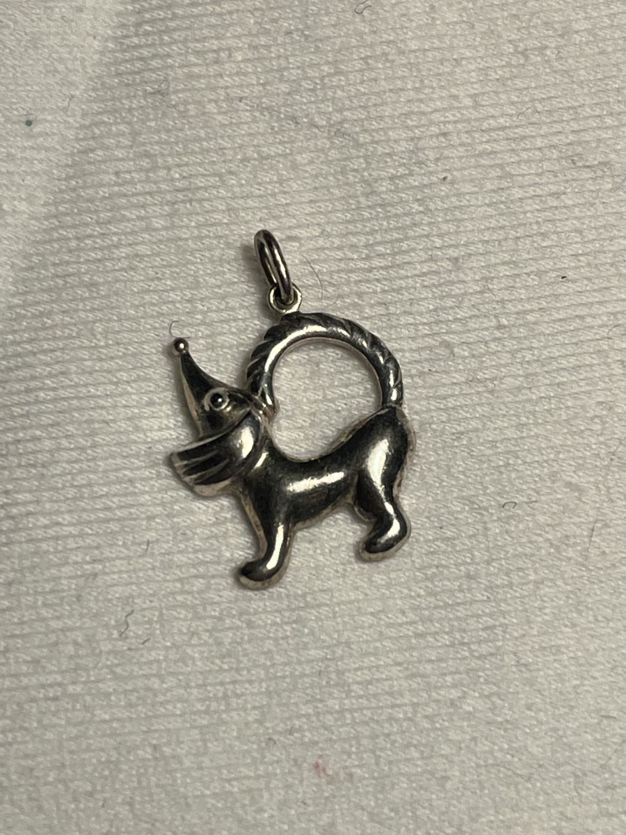 Pendentifs: Silbriger Anhänger "Dackel" – D'occasion à Neuenhof par Ivita 3