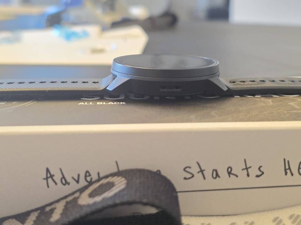 Suunto Smartwatch: Suunto Race S – Usato da Herrliberg venduto da vog_q6wg 1