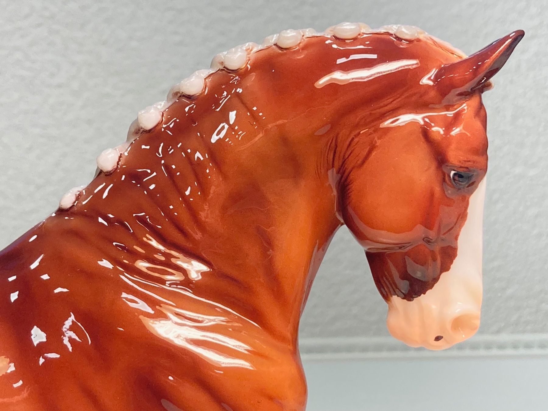 Statuette: Breyer Glossy Breyerfest 2025 Surprise model – Nuovo (secondo la descrizione) da Volketswil venduto da Nessie66 2