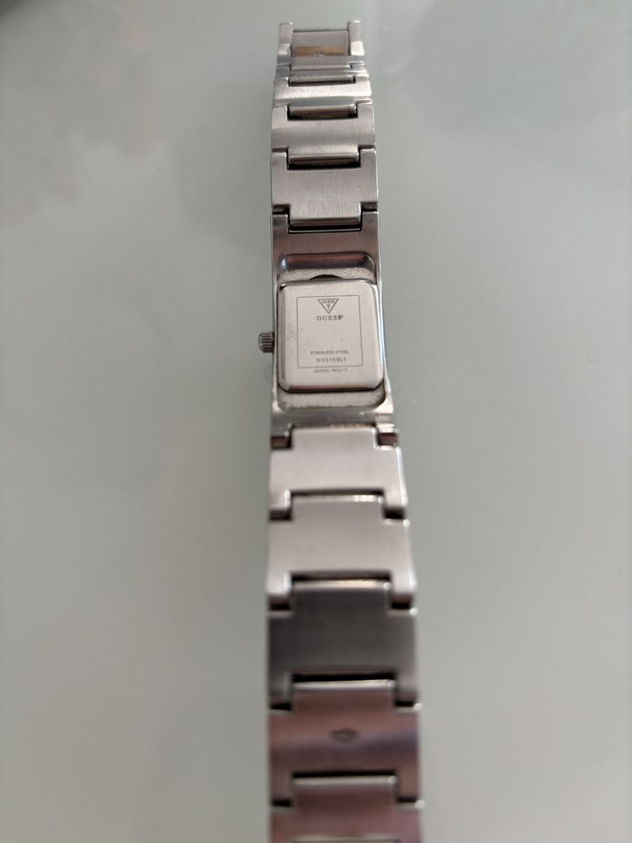 Guess Uhren: GUESS stainless steel watch – Gebraucht aus Windisch von bymarikaa 3