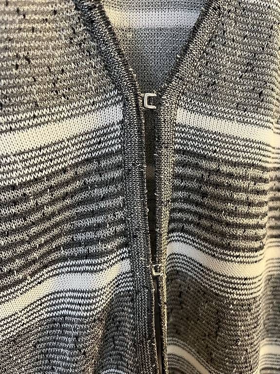 Jacken: Escada Cardigan 34 – Gebraucht aus Stallikon von Kuschligwuschlig1 2