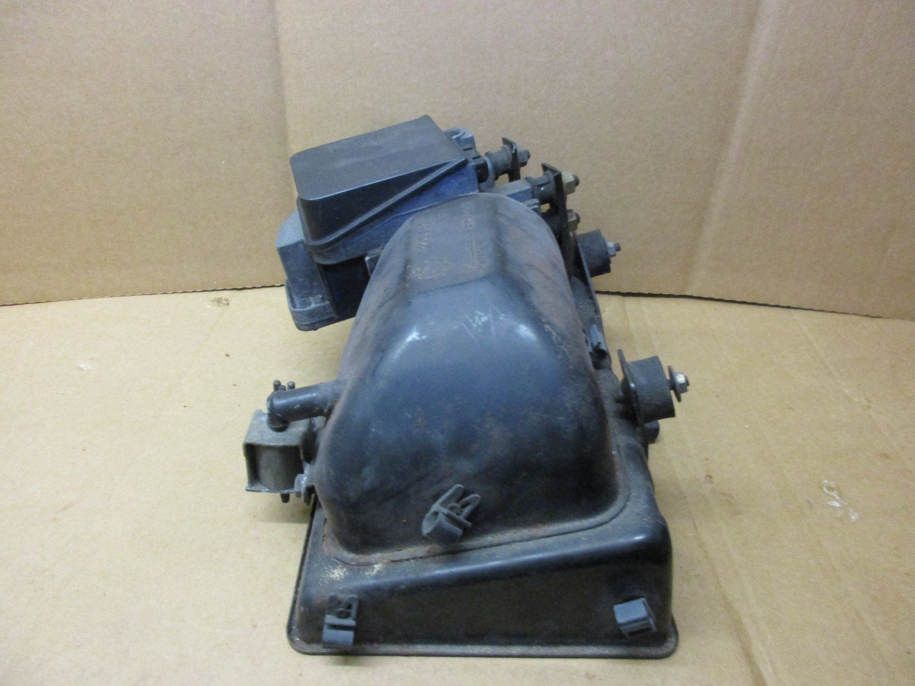 BMW Tutti pezzi di ricambio auto: BMW  E28 E30  Luftmassenmesser  Bosch 0 280 202 031 – Usato da Ennetmoos venduto da Truckdiver 3