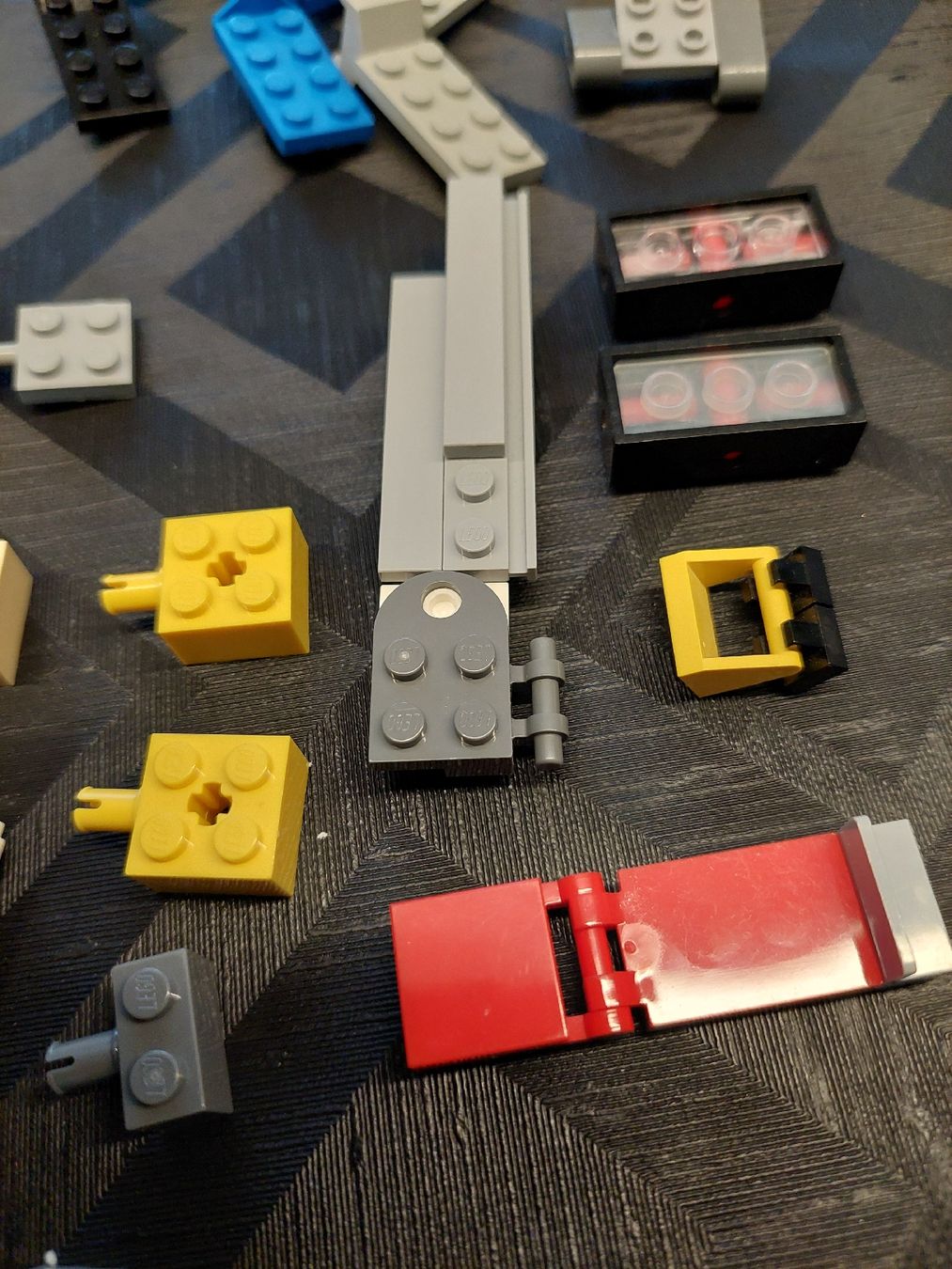 Lego Giocattoli: Lego  Spezialteile – Usato da Zetzwil venduto da sti_x9xf 3