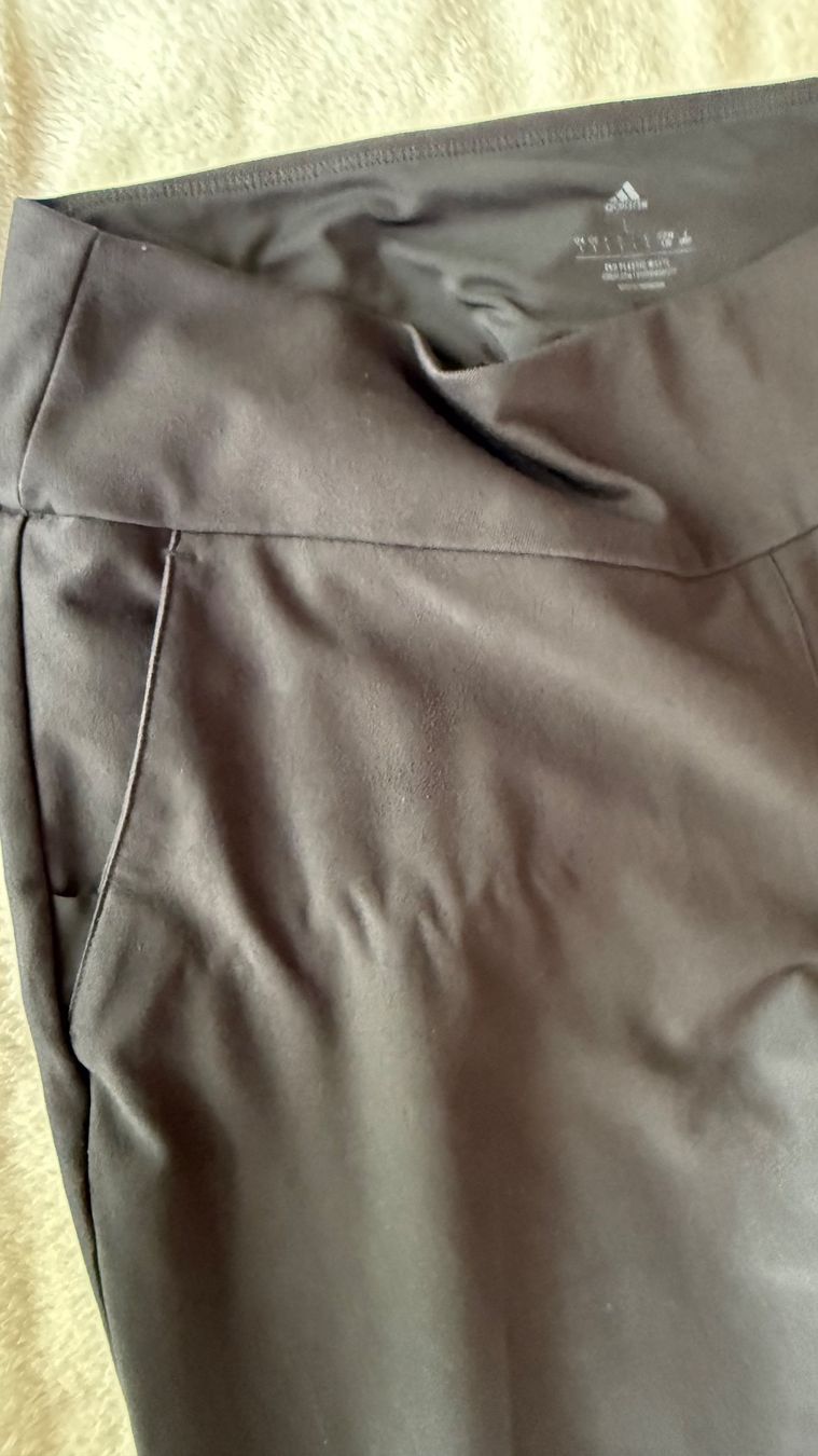 Adidas Pantalons: Golfhose von Adidas – D'occasion à Warth par sue500 1