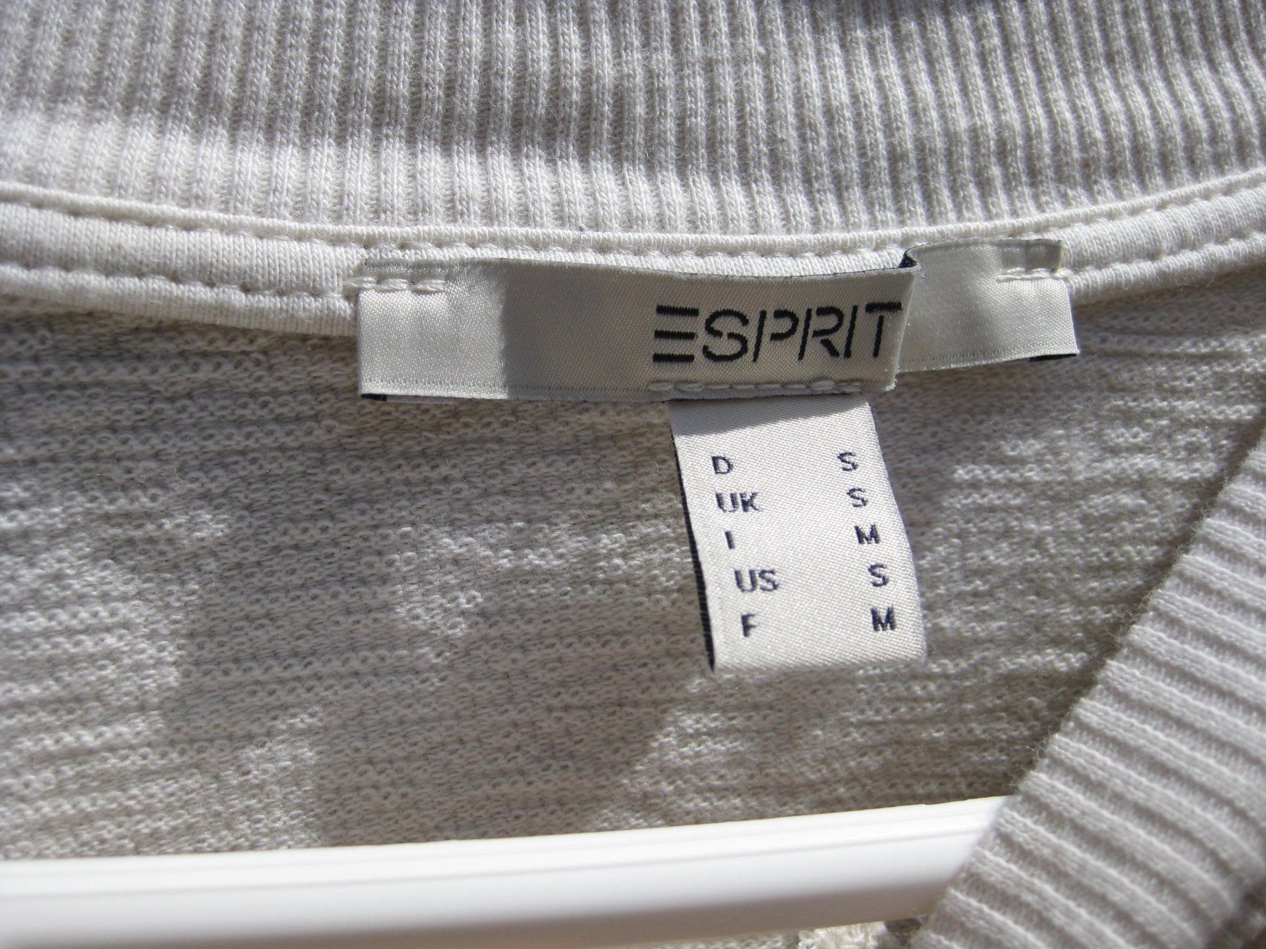 Esprit Lotti di vestiti: Sommer-Set Inkl. Marke: Esprit Gr.S – Usato da Steinmaur venduto da Daka36 3