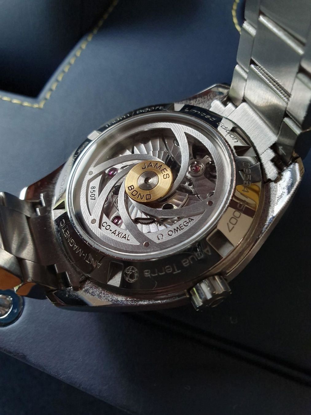 Omega Orologi: Omega Seamaster James Bond Limd. – Nuovo (secondo la descrizione) da Arni BE venduto da bomba15 3