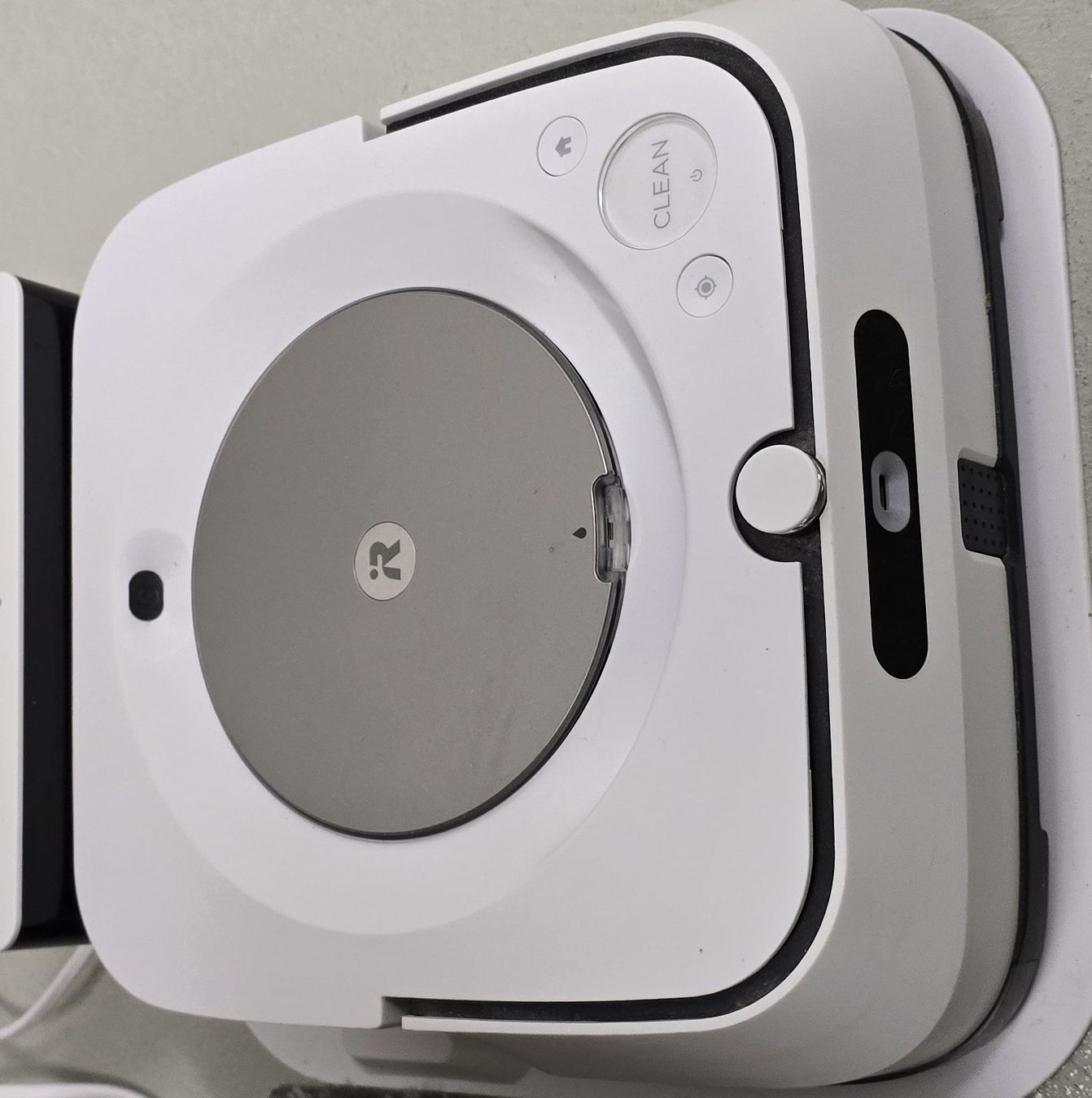 Tutte le macchine: iRobot Braava jet m6 Wischroboter – Usato da Watt venduto da AlexK94