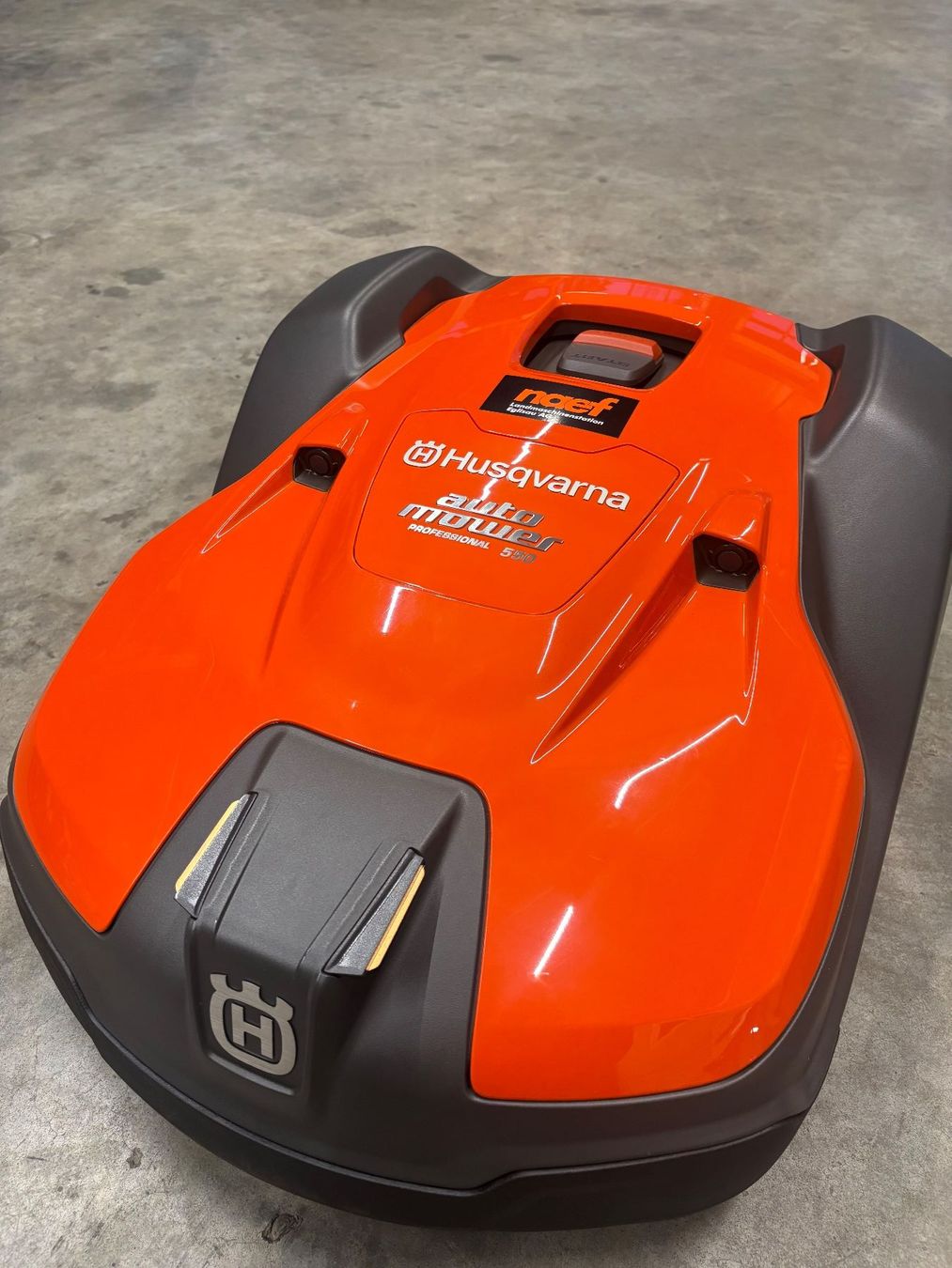 Husqvarna Tagliaerba: Husqvarna Automower 550 – Nuovo (secondo la descrizione) da Eglisau venduto da Landmaschinenstation 2