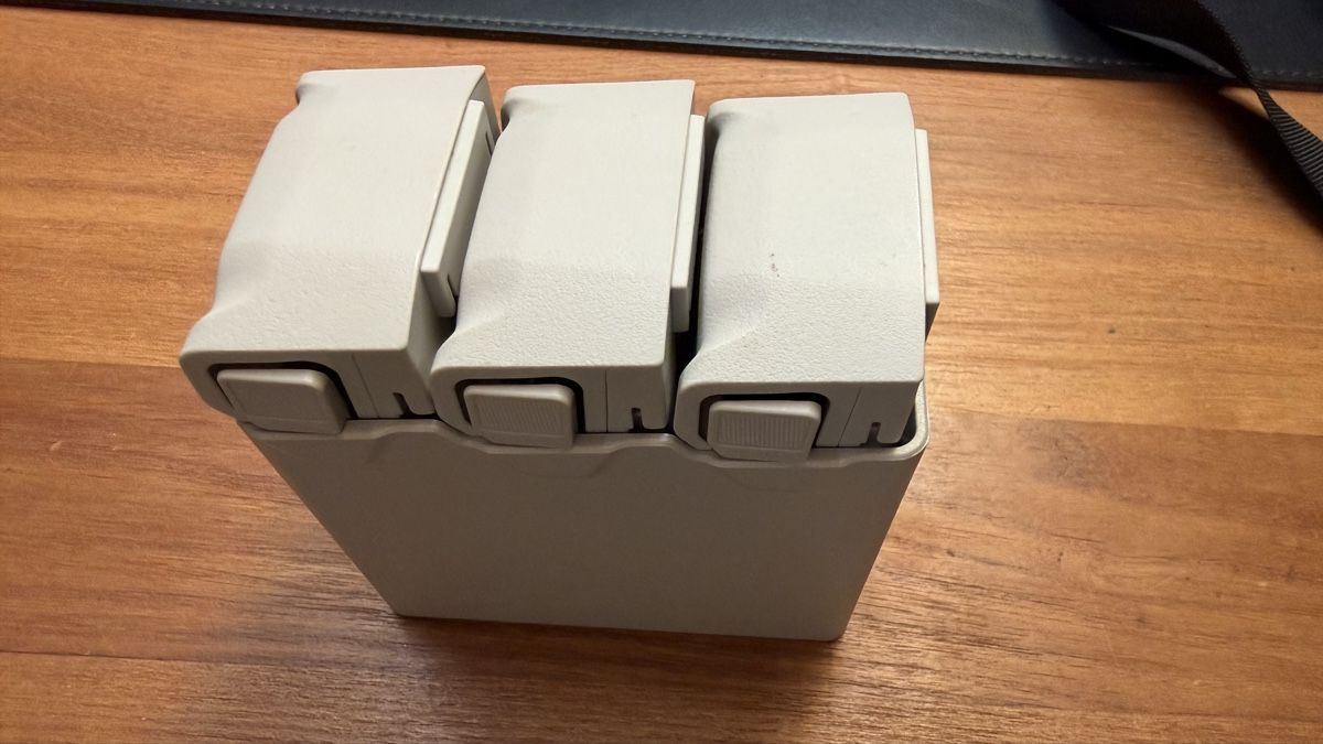 DJI Accus: Dji Batterie für Mini 4 Pro – D'occasion à Roveredo GR par Obama_Michelle