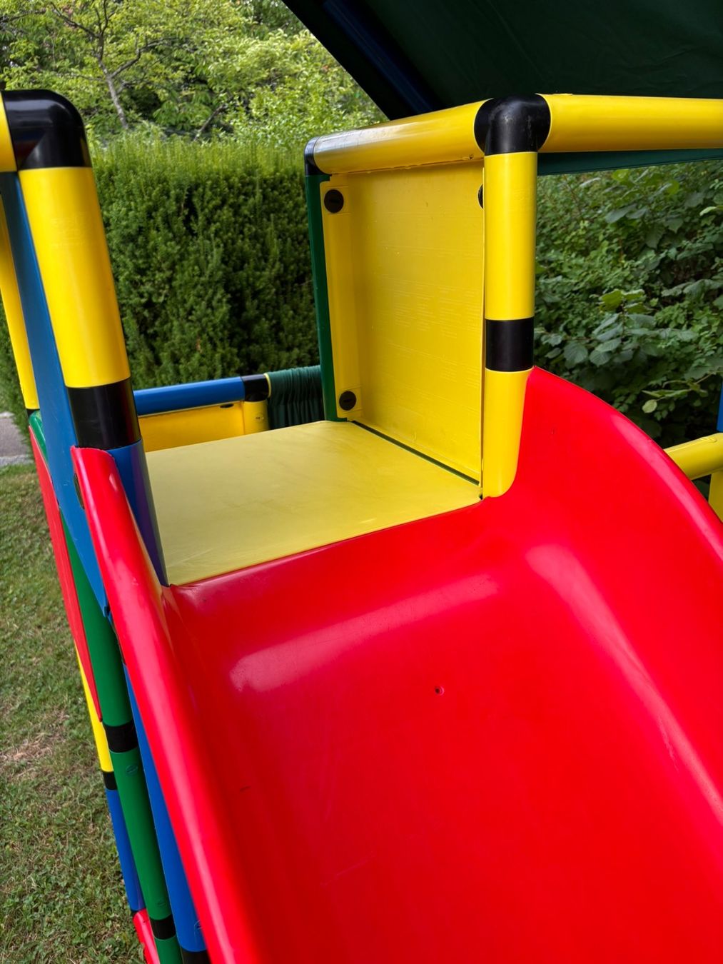 Piscine: QUADRO Wasserrutschen-Kletterturm mit Modularrutsche, Pool L – Usato da Zürich venduto da Farmer79 3