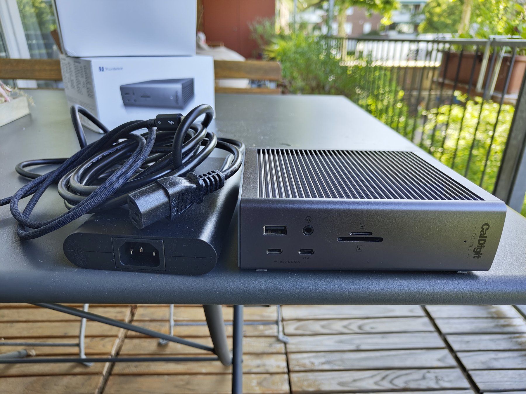 CalDigit Docking station: Thunderbolt 5 / Caldigit 5+ – Usato da Arlesheim venduto da m19Ricardo 1