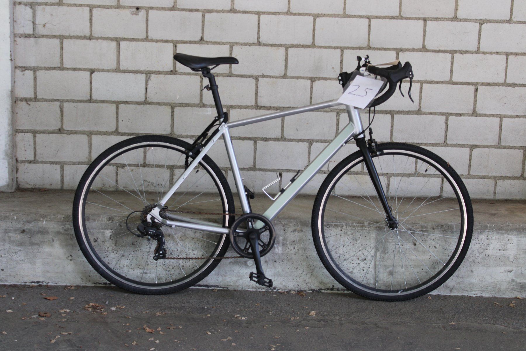 Biciclette: Velo 25 – Difettoso da Winterthur venduto da VeloordnungFundbuero