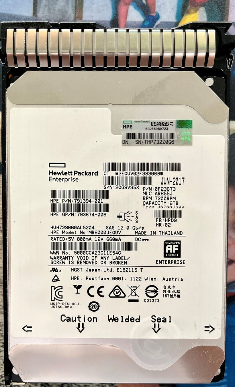 Hewlett Packard Dischi rigidi: HPE 6TB SAS Festplatte 7200 – Usato da Bettwil venduto da man_kys8