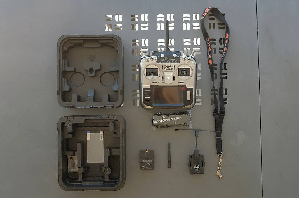 Radiomaster Telecomando: RadioMaster TX16S Fernsteuerung – Usato da Seftigen venduto da TheTjur