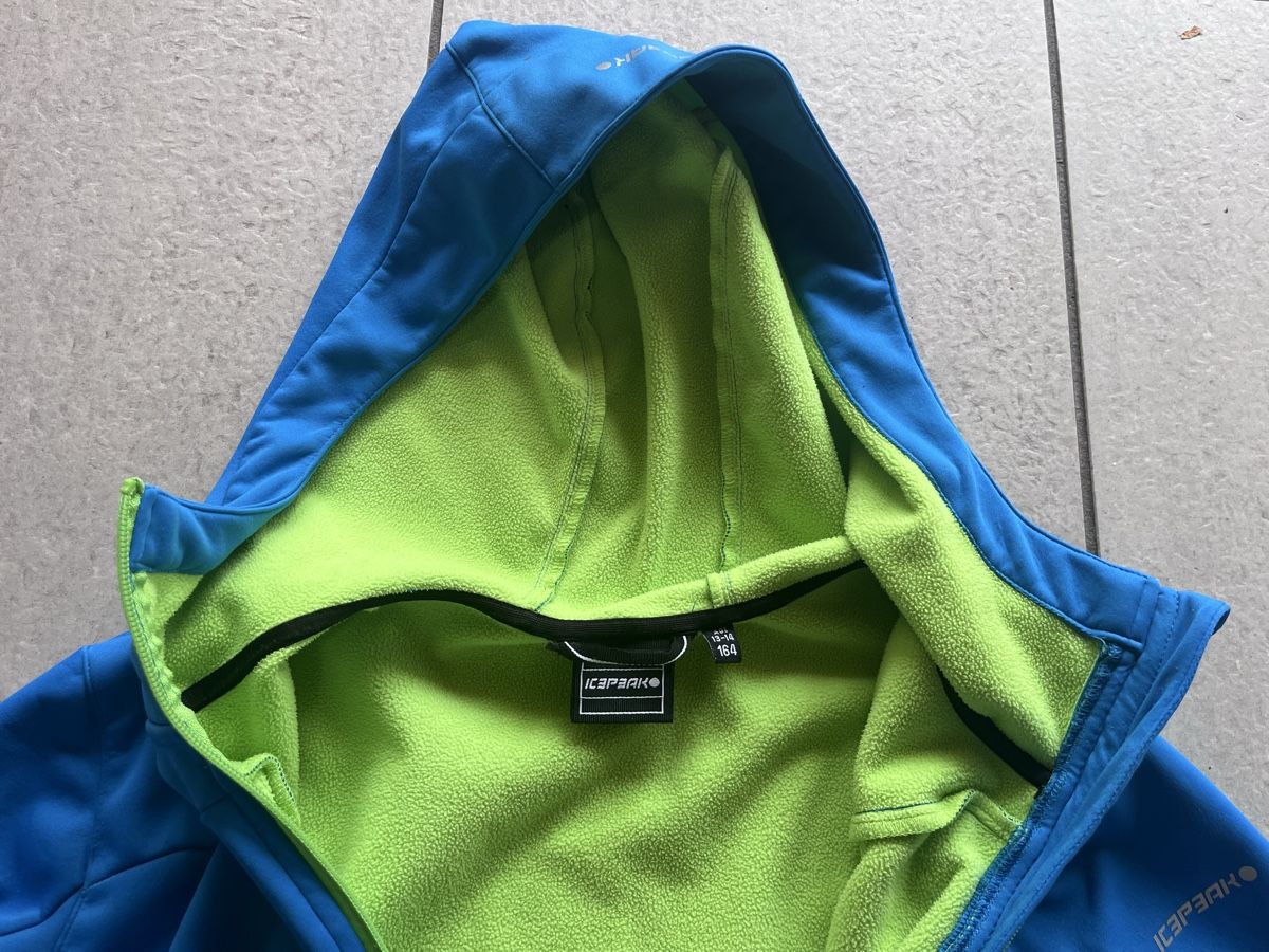 Icepeak Vestes: Icepeak Softshelljacke Grösse 164 – D'occasion à Hagneck par Coloco 2