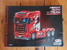 Scania Sattelzugmaschine aus Klemmbausteinen (Technic Basis)