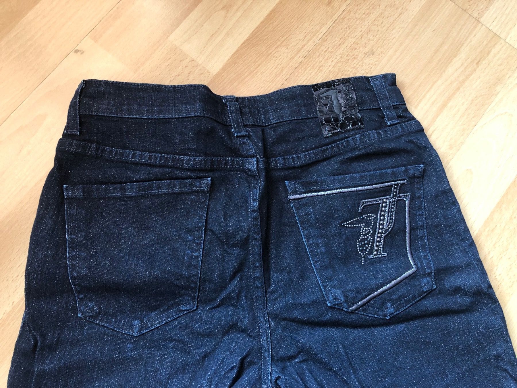 Trussardi Jeans: Hose Trussardi, GR. 38 – Usato da Hallwil venduto da claire70 3