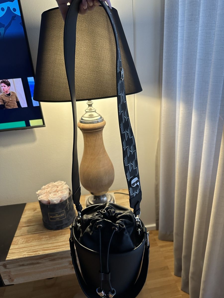 Karl Lagerfeld Borse da donna: Tasche Karl Lagerfeld – Nuovo (secondo la descrizione) da Wallisellen venduto da anutadarki 5