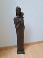 Madonna-Skulptur
