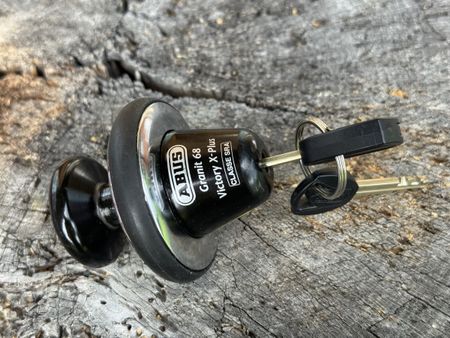 ABUS Granit Victory X-Plus 68 Motorrad Bremsscheibenschloss